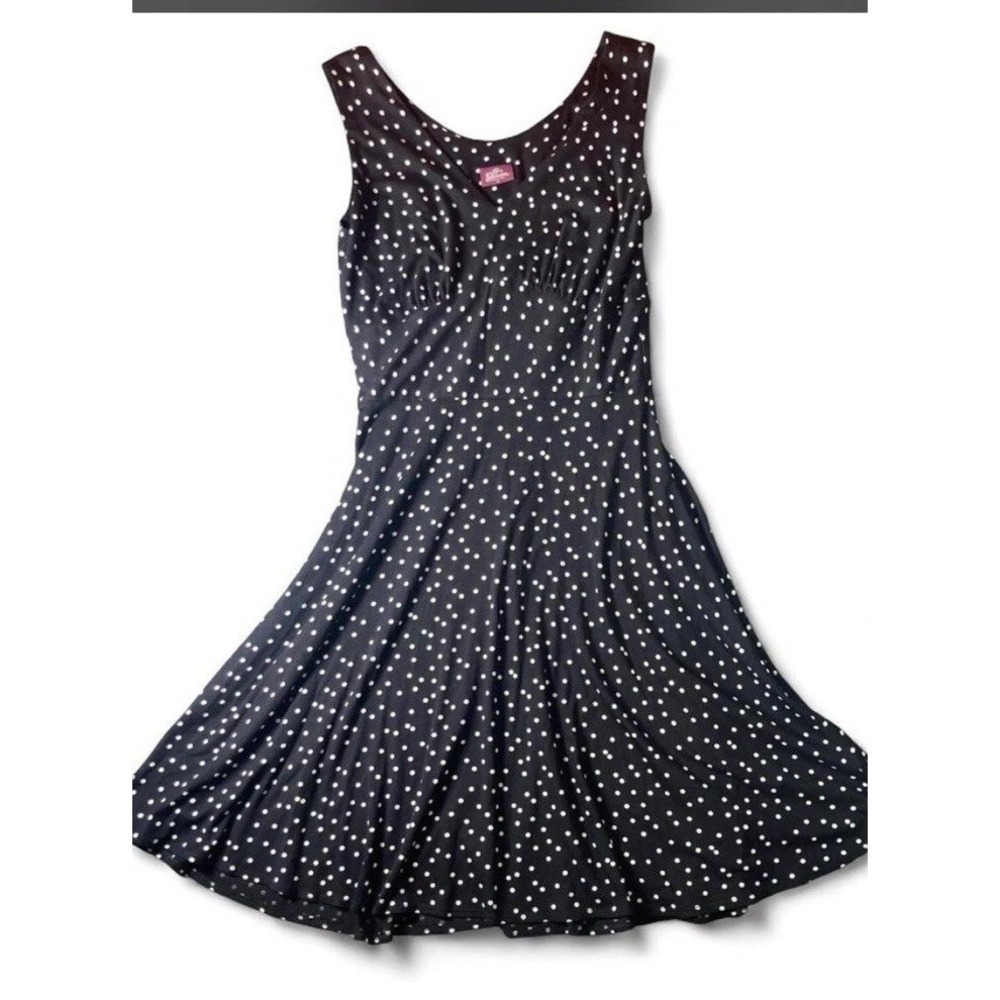 Women's Salaam Polka Dot Dress Black White Fit Flare Midi Sleeveless Size M USA